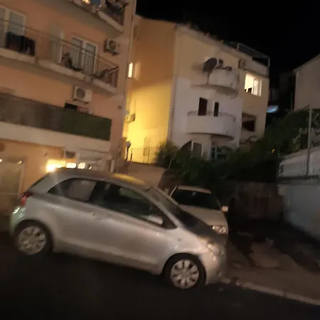 Apartman Mira I Ola Budva
