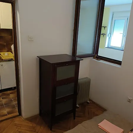 Mira I Ola Apartman *