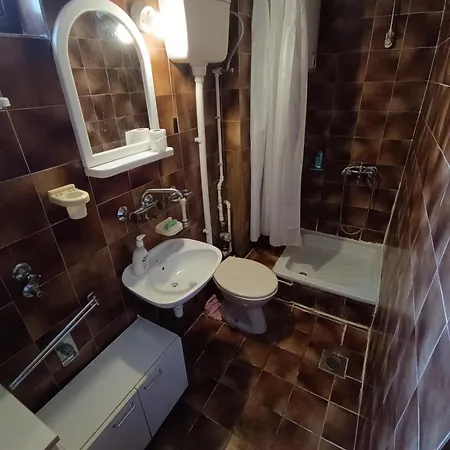 Apartman Mira I Ola